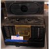 Image 15 : Vintage Radios and Tubes MASSIVE LOT  [147038]