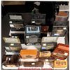 Image 1 : Vintage Radios and Tubes MASSIVE LOT  [147038]