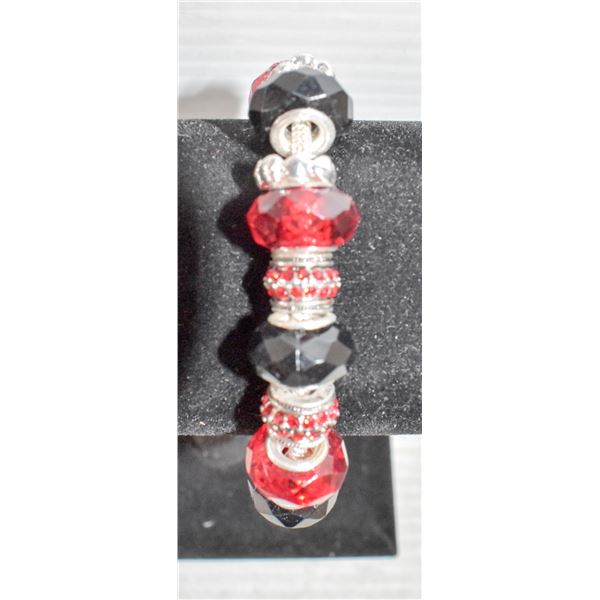 BLACK AND RED PANDORA STYLE BRACELET