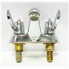 Image 1 : DELTA COMMERCIAL WING SINK TAPS