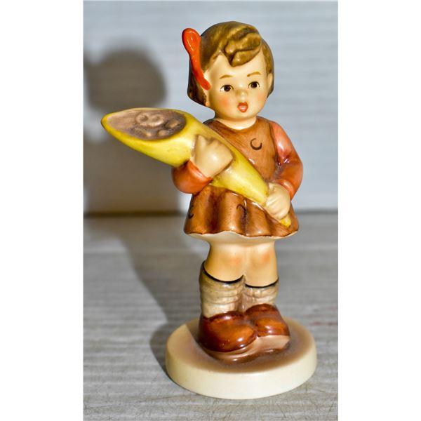 1992 HUMMEL "A SWEET OFFERING" GERMAN FIGURINE