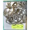 Image 1 : 14 PIECES OF VINTAGE CRYSTAL JEWELRY