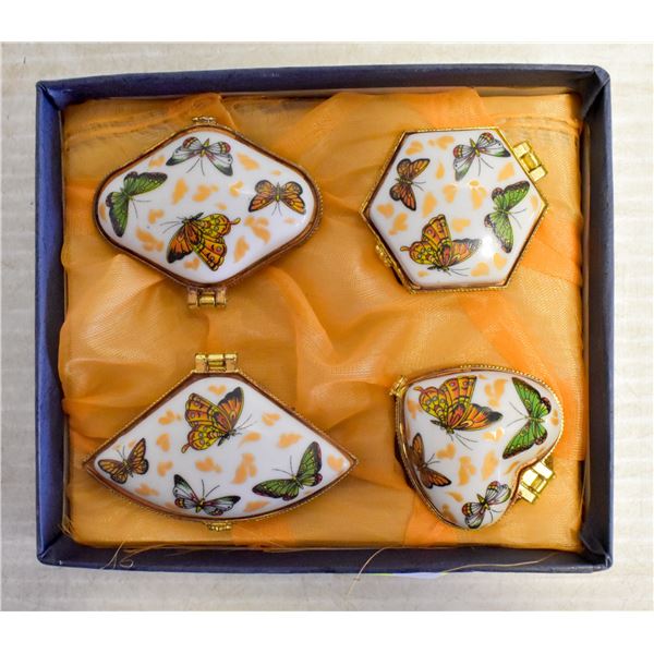 SET OF BUTTERYFLY DESIGN TRINKET