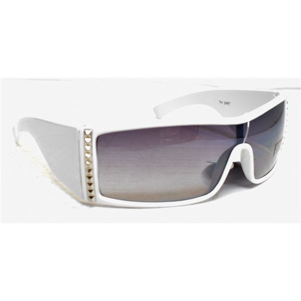 NEW WHITE MODERN WIDE LENS SUNGLASSES