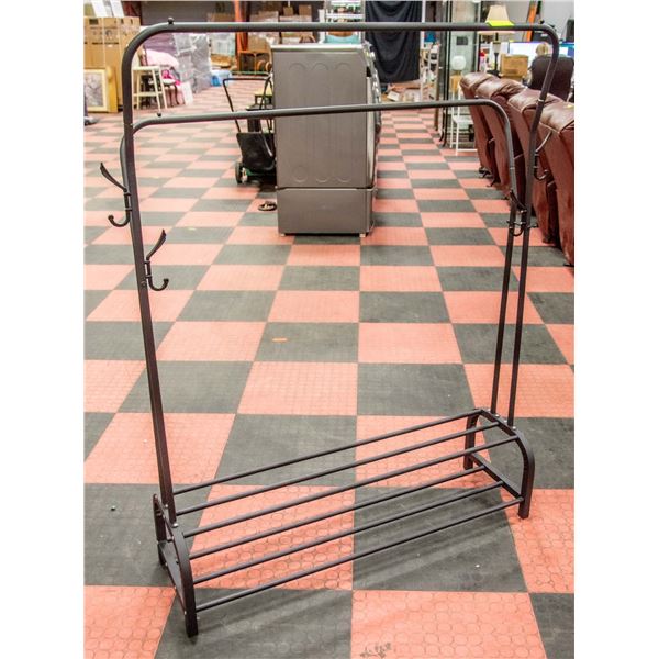 METAL GARMET RACK