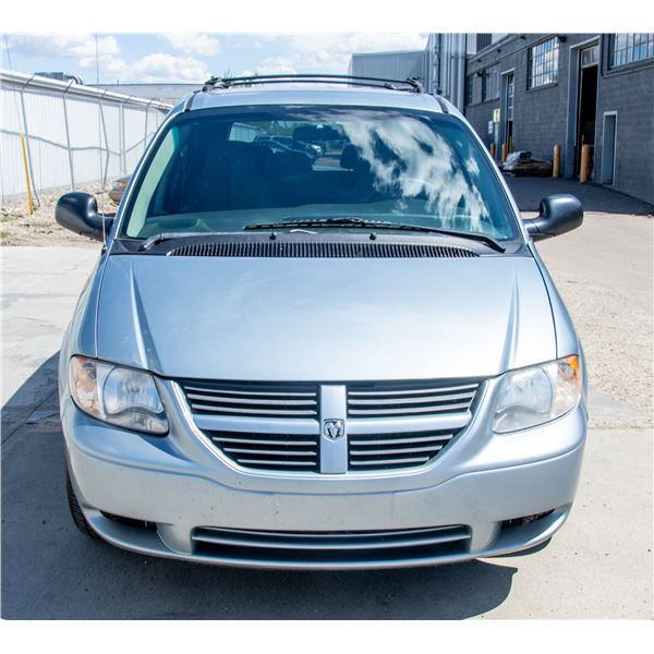 2005 DODGE GRAND CARAVAN