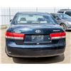 Image 8 : UNRESERVED 2006 HYUNDAI SONATA 4 CYLINDER