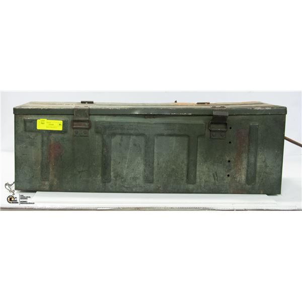 METAL AMMO CASE 28 X 9