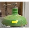 Image 1 : ANTIQUE GREEN FARM ENAMEL SHOP LIGHT