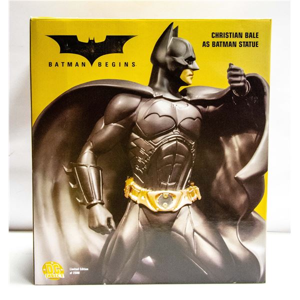 DC BATMAN CHRISTIAN BALE BATMAN BEGINS STATUE 14"