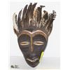 Image 1 : FIERCE LOOKING WOOD MASK WITH HEADDRESS FEATHERS