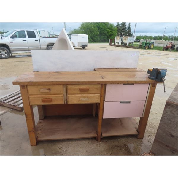 Wooden Work Bench with Vice 39"X72"x26" has Drawers