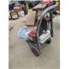 Image 3 : Briggs + Straton Elite Series 2550 Gas Pressure Washer 6.75 HP