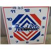 Image 2 : Feedrite Fiberglass Clock 12" x 12"