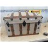 Image 1 : Round Topped Trunk 18" X 28" x 16"