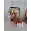 Image 1 : Oriental Figurines with Case, Lady Figurine, Carnival Glass