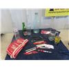Image 1 : Coca-Cola Pens, Hats, Table Menu Stand, Pop Bottles