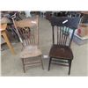 Image 1 : 2 Press Back Chairs
