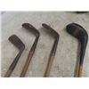 Image 2 : 4 Wooden Handled Golf Clubs