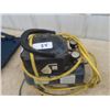 Image 2 : Mastercraft Air Compressor 1/3 HP 2 Gal