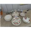 Image 1 : 12 x Gibson Strawberry Plates, 4 x Doulton Bowls 7 x  van Desca Plates + Cups