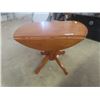 Image 1 : Drop Leaf Pedistal Table - Full Size 40" x 40"