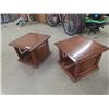 Image 1 : 2 End Tables 16" x 21" x 21"