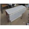 Image 3 : Retro Drop LEaf Table/Stand 28" x 28" x 30"