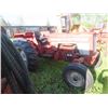 Image 3 : International 574 Diesel, Power Steering, 3 PTH 540 /1000 PTO Hydraulic  16.9-30 High/Low Range - Br