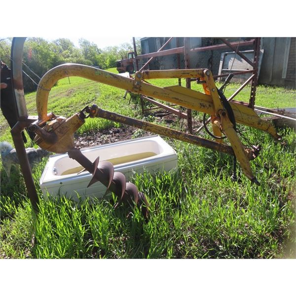 Donuser F8 Auger 3PTH with Down Pressure Stand with 12", 9" + 6" & Extension Serial # 35098