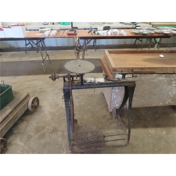 Old School Treadle Scroll Saw
