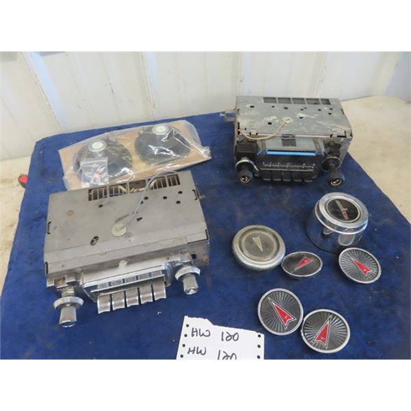 66 Pontiac GTO Radio, Decals, Speakers