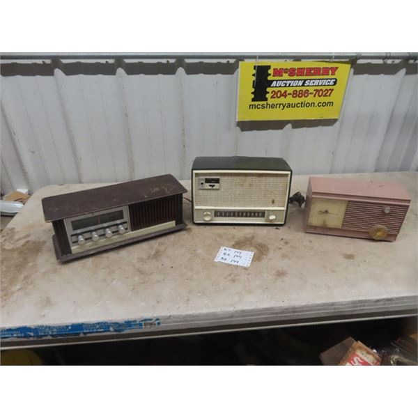 3 Radios; 2) Zenith, 1) Holiday