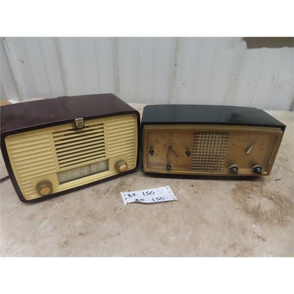 2 Radios; 1) Motorola Green + Gold, 1) Philips Maroon + Cream