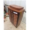 Image 3 : Rogers Majestic Small Cabinet Radio 25"x17"x9"