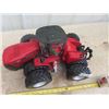 Image 2 : CASE IH Die Cast 4WD Tractor