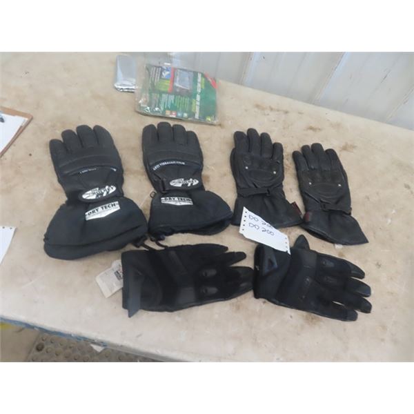 3 Sets of Motorcycle Gloves; 2) Joe Rocket Sz XXL & XXXL