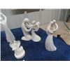 Image 2 : 6 FIgurines - 1 Royal Doulton " Awakening " Figurine