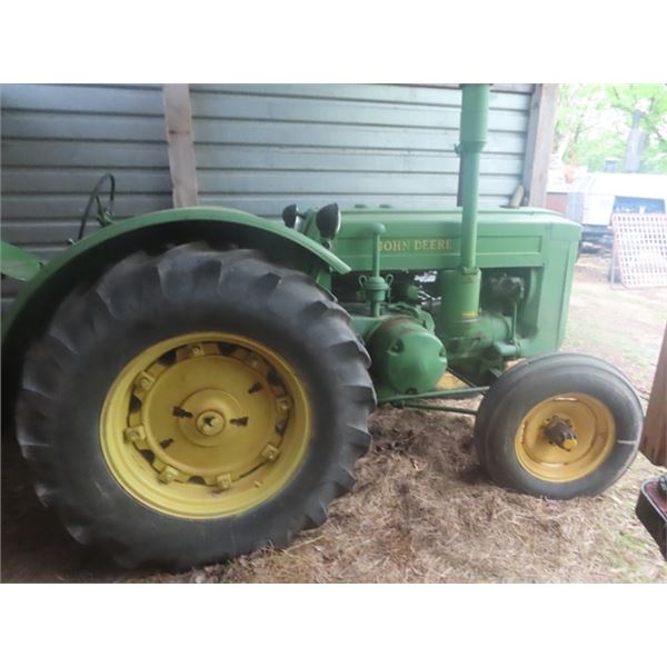 John Deere D Gas 540 PTO Serial # 163 708