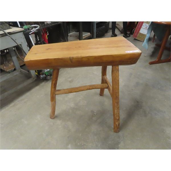 Rustic Stand Cabin Style 29" x 39.5" x 14"