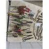Image 4 : Crescent Wrenches, Pliers, Screwdrivers, Metal Tool Box, Wrenches Plus