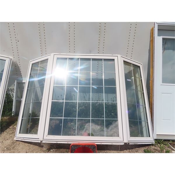 Bay Window 93" x 59" Triple Pane PVC 6.5" Jam