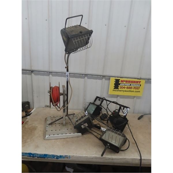 3 Halogen Lights - 1 WIth Stand & Extension Cord