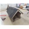 Image 3 : Children's Picnic Table & Dog House
