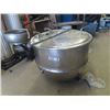 Image 1 : Stainless Steel Tank with Tap 21" Tall 26" Wide