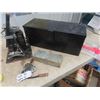 Image 2 : Gas Can, 2 Stabilizing Tools, 6000 lbs Hydraulic Stabilizer Jacks, Tool Box
