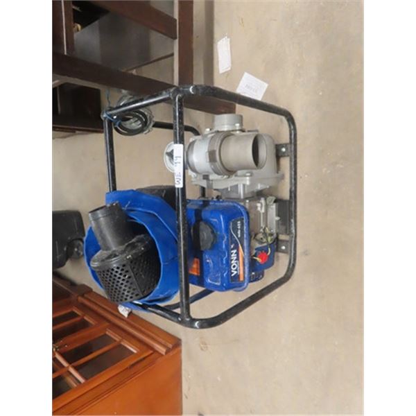 Vonn 6.5 HP Gas 3  Water Pump with Hose