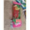 Image 2 : Barbie Doll & 2 - 1968 Barbie Doll Cases