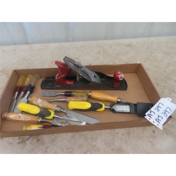 11 Wood Chisels & Wood Planer