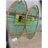 Image 3 : SnowShoes 16" X 31" & Heddon Fish Lure Display 14" X 17"